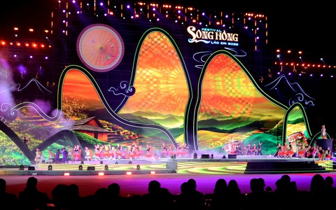 Festival sông Hồng 2025 tôn vinh bản sắc văn hóa, khẳng định vị thế du lịch Lào Cai