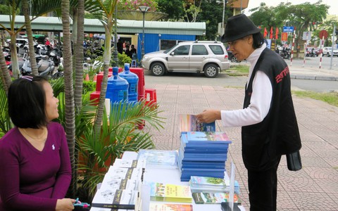 Triển lãm sách "Hải Phòng - Sắc màu di sản" nhân Ngày Di sản Văn hóa Việt Nam