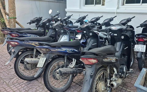 Nhóm trộm xe mô tô trong 5 giây bị Công an Nghệ An bắt giữ