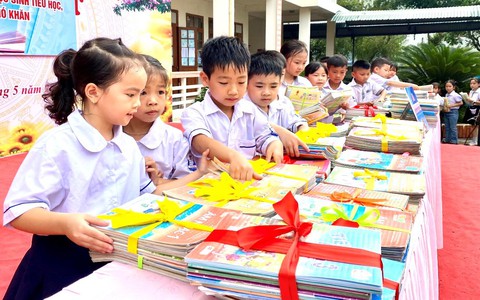 Mưa lũ khiến gần 2.000 trường học đóng cửa, thiệt hại khoảng 100 tỷ đồng