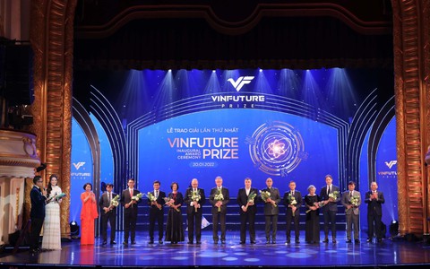 Hành trình 5 năm giải thưởng VinFuture: Ký ức không quên giữa những ngày thế giới phong tỏa vì đại dịch
