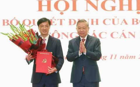 Đồng chí Nguyễn Duy Ngọc giữ chức Bí thư Thành ủy Hà Nội