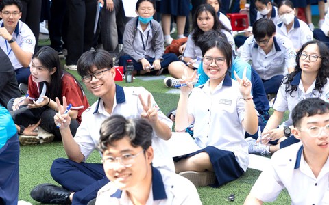 Đề thi lớp 10 môn tiếng Anh Thành phố Hồ Chí Minh năm 2026 sẽ gắn với tình huống thực tế