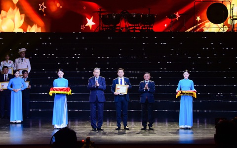 Đảng ủy VietinBank được vinh danh điển hình tiêu biểu trong “Học tập và làm theo tư tưởng, đạo đức, phong cách Hồ Chí Minh"