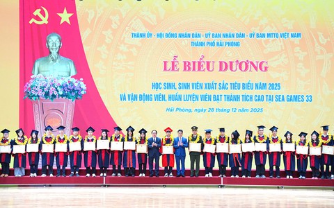 Hải Phòng vinh danh 225 học sinh, sinh viên xuất sắc tiêu biểu năm 2025