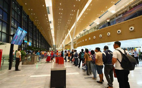 Lượng khách tăng cao, những lưu ý khi làm thủ tục bay tại Tân Sơn Nhất