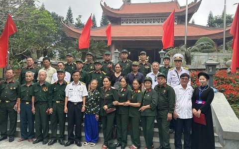 Nhà tưởng niệm Chủ tịch Hồ Chí Minh trên đỉnh Đèo De (19-5-2005-19-5-2025): Hai mươi năm ấy biết bao nhiêu tình!