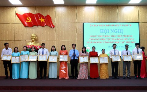 Huyện Cần Đước (Long An) có 13.616 người đạt danh hiệu “Công dân bong da truc tiep ngoai hang anh”