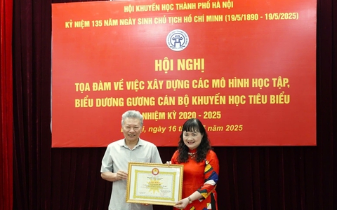 Hà Nội biểu dương gương sáng cán bộ khuyến học tiêu biểu nhiệm kỳ 2020-2025