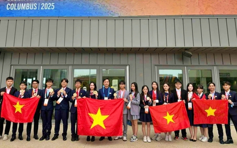 Việt Nam giành giải cuộc thi Khoa học kỹ thuật quốc tế lớn nhất thế giới dành cho hoc sinh trung học