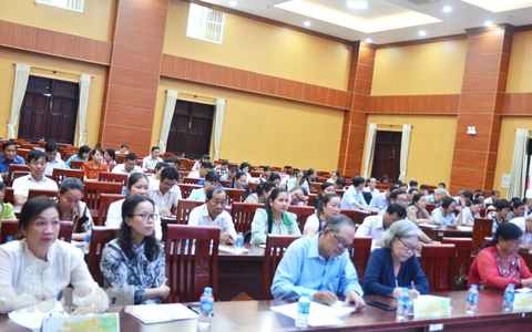 Bến Tre triển khai phong trào "Bình dân học vụ số", Chương trình "Khuyến học xanh"