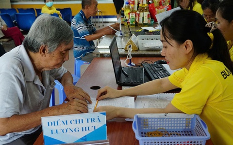 Đề xuất mức hỗ trợ mới cho người hoạt động không chuyên trách cấp thôn, tổ dân phố nghỉ việc