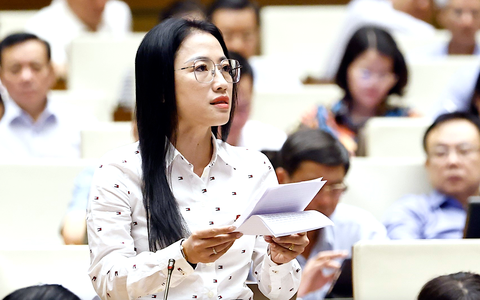 Dạy thêm, bong da truc tiep k 1 xuất phát từ nhu cầu học tập của xã hội, không nên cho rằng tất cả là giáo viên ép buộc