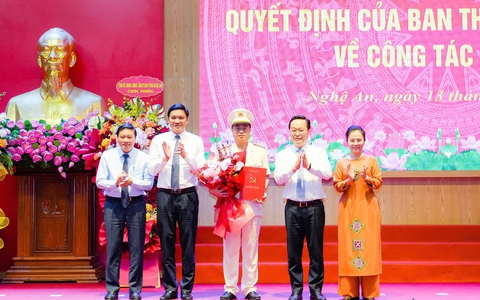 Đại tá Đinh Việt Dũng làm Giám đốc Công an tỉnh Nghệ An
