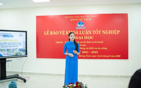 Lễ bảo vệ khóa luận tốt nghiệp ấn tượng tại Trường Đại học Hạ Long