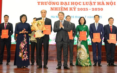 Trường Đại học Luật Hà Nội có Hiệu trưởng mới