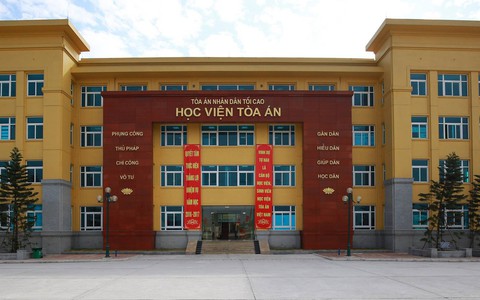 Học viện Tòa án lấy điểm sàn 18