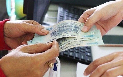 Bộ Nội vụ hướng dẫn về tiền lương, phụ cấp sau sắp xếp bộ máy, tổ chức chính quyền địa phương 2 cấp