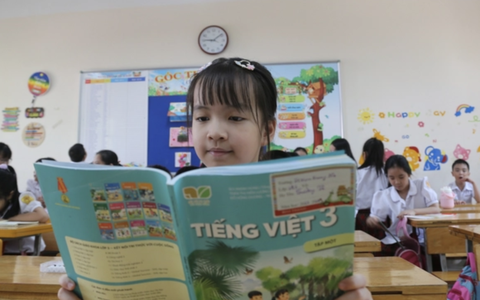Đề nghị nghiên cứu bộ sách giáo khoa dùng chung