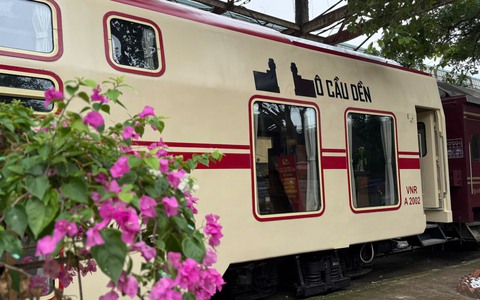 Tàu 5 cửa ô Hà Nội có gì?