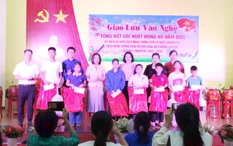 Lào Cai: Nam, phụ, lão, ấu cùng tổng kết hè, vui văn nghệ mừng kỷ niệm 80 năm Quốc khánh