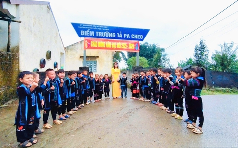 Hơn 31.000 học sinh lớp 1 ở Lào Cai tựu trường sớm 2 tuần trước ngày khai giảng
