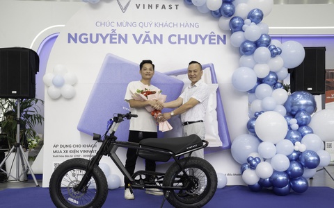 “Mua xe trúng xe”: Liên tiếp khách hàng VinFast biến cú click may mắn thành VF 5, VF 6, Theon S, VF DrgnFly