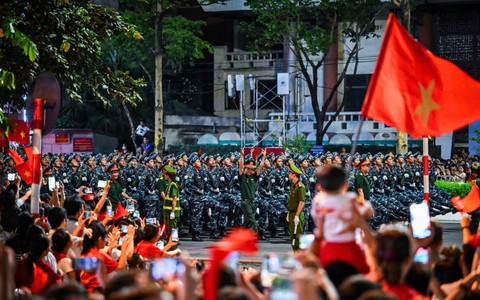 Thông tin phục vụ người dân xem Sơ duyệt diễu binh, diễu hành tối 27/8