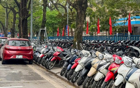 Đi chơi Quốc khánh 2/9 tại Hà Nội gửi xe ở đâu?