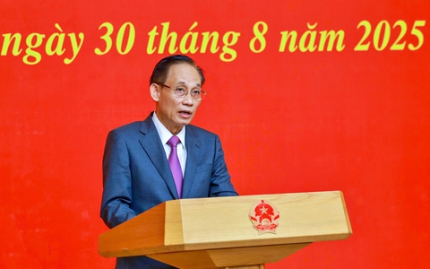 Thủ tướng giao Quyền Bộ trưởng Bộ Ngoại giao cho ông Lê Hoài Trung