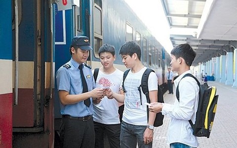 Ngành đường sắt giảm giá vé tàu cho tân sinh viên