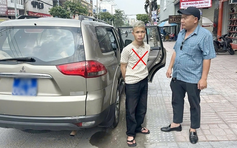 Giả mua điện thoại, người đàn ông cướp tài sản rồi bỏ trốn