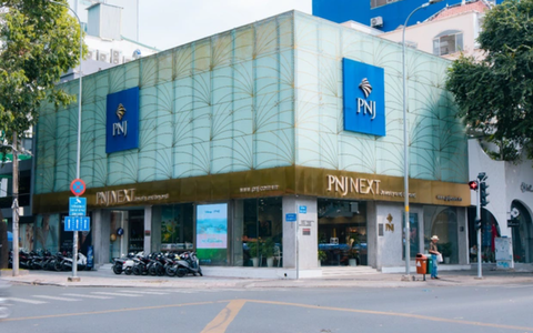 PNJ bị xử phạt do lập hơn 1.000 hóa đơn không đúng thời điểm