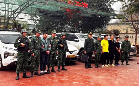 Lào Cai triệt phá đường dây đưa, đón người nước ngoài xuất, nhập cảnh trái phép