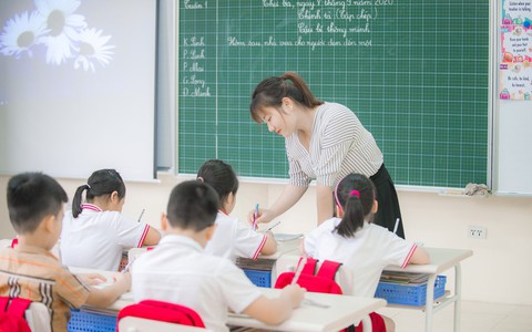 Những giáo viên nào được truy lĩnh học phí đào tạo nâng chuẩn?