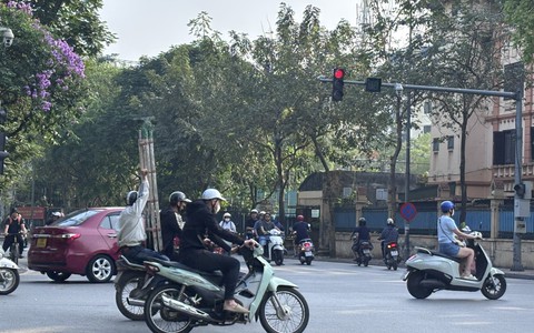 Thời tiết ít mưa, Hà Nội đối mặt nguy cơ ô nhiễm không khí gia tăng