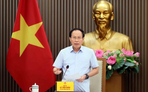 Phó Thủ tướng yêu cầu rà soát 114 "siêu trường" có trên 100 lớp sau sắp xếp