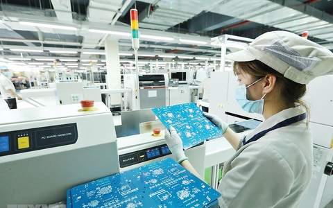 Doanh thu công nghiệp công nghệ số tăng 32,1%, đạt 5,38 triệu tỷ đồng trong 9 tháng