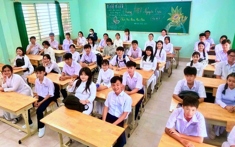 Chọn ngữ liệu thiết kế đề kiểm tra Ngữ văn để phát huy năng lực, phẩm chất học sinh