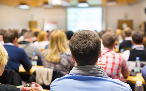 Hà Lan đảo chiều chính sách, mở lại cánh cửa đón du học sinh quốc tế