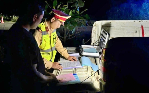 Chở 60 người, xe khách giường nằm đối diện mức phạt 127 triệu đồng