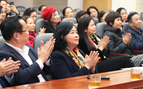 Lấy ý kiến cử tri nơi cư trú với người ứng cử đại biểu Quốc hội tại phường Xuân Đỉnh