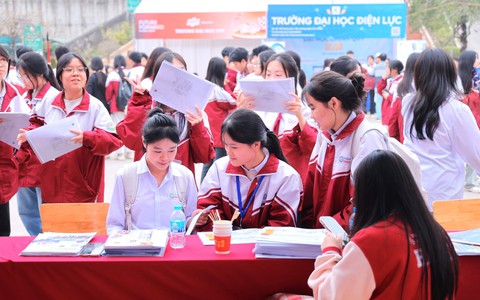 Quy định mới về việc miễn thi ngoại ngữ trong kỳ thi tốt nghiệp trung học phổ thông 2026