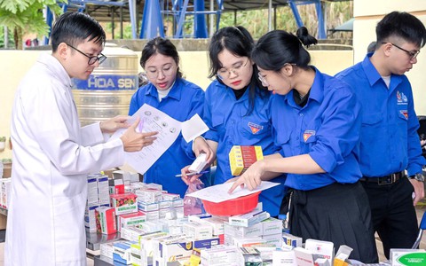 Đại học Y Dược Thành phố Hồ Chí Minh mở 2 ngành mới, lần đầu xét tuyển tổ hợp khối A và D