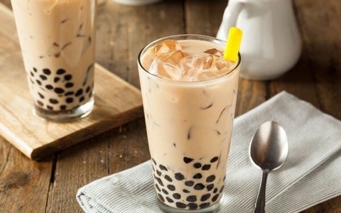 13 học sinh nhập viện sau uống trà sữa: Cảnh báo ngộ độc thực phẩm