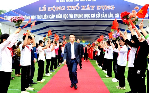 Lào Cai: Khởi công xây Trường phổ thông nội trú liên cấp ở xã biên giới Bản Lầu