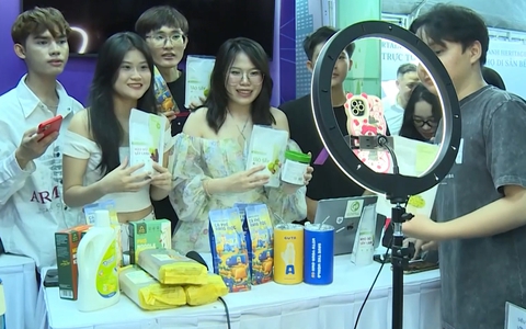 Để không phạm luật cần nhớ 7 nội dung khi livestream bán hàng từ 01/7