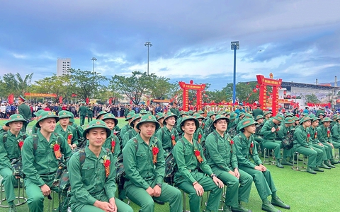 Hơn 2.300 thanh niên ưu tú Quảng Ninh nhập ngũ