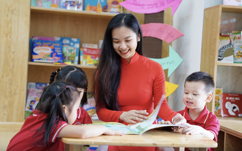 Hiệu trưởng trường mầm non phải đứng lớp theo quy định mới