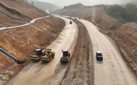 Quảng Ninh chạy nước rút để thông tuyến quốc lộ 279 trong tháng 6